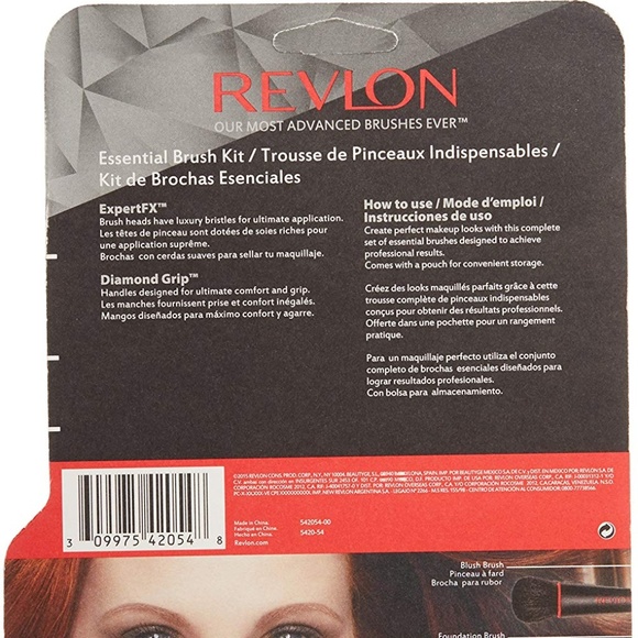 REVLON Essential Brush Kit (New) - Picture 3 of 6